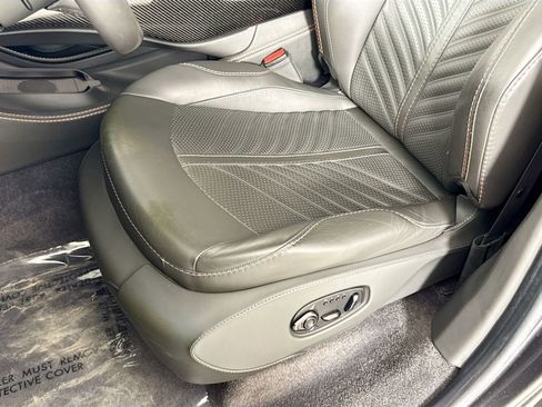 Used 2023 Aston Martin DBX 707 AWD/4WD image 18