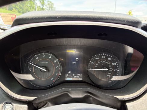 Used 2021 Subaru Crosstrek 2.0i Premium AWD/4WD image 14