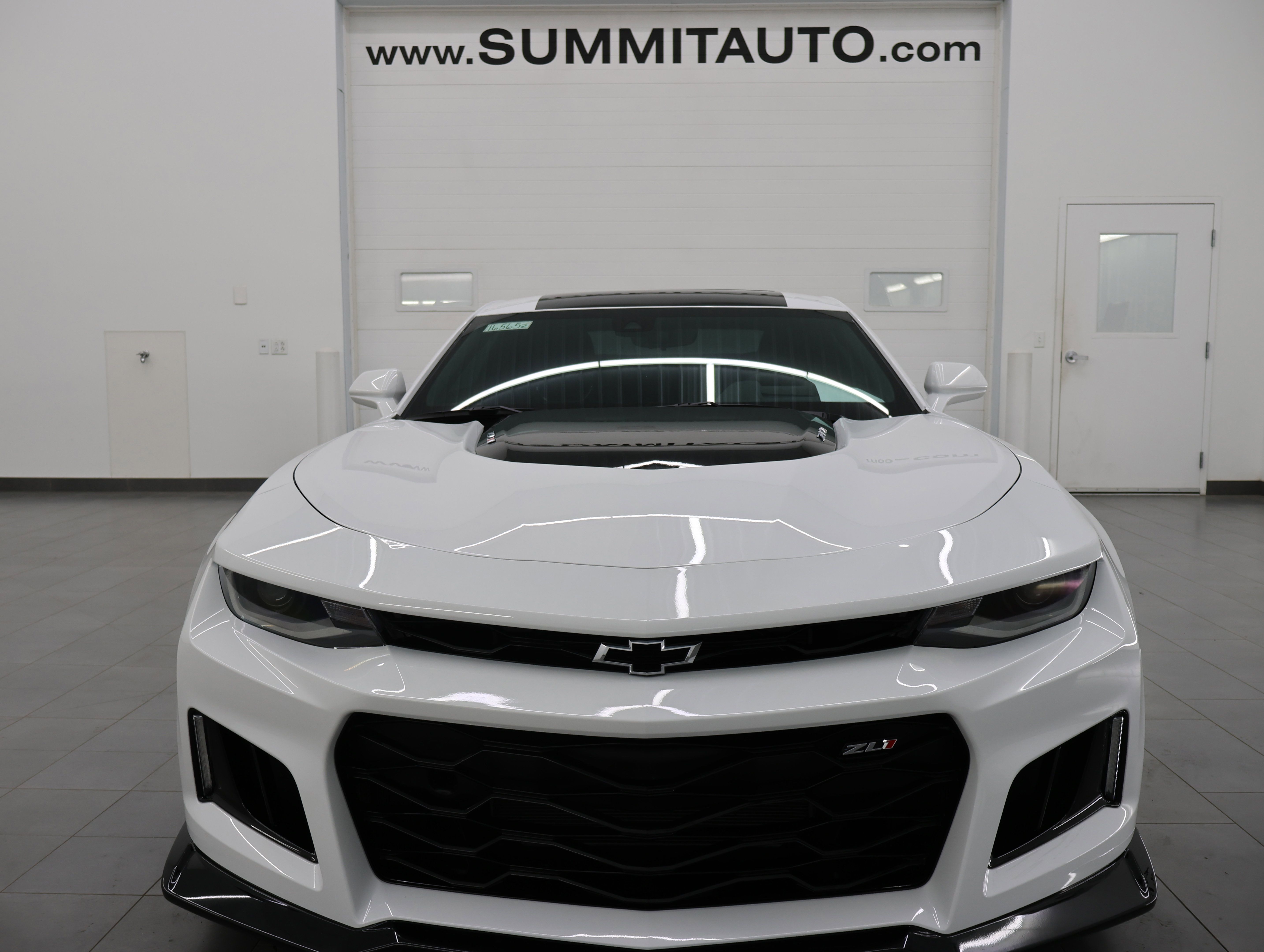 Used 2023 Chevrolet Camaro ZL1 RWD image 22