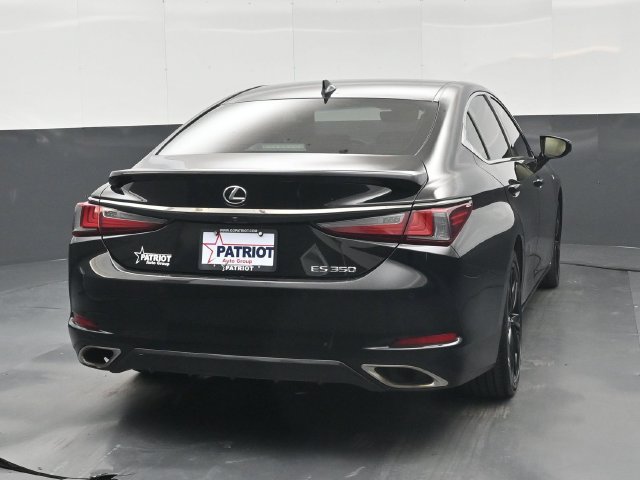 Used 2022 Lexus ES 350 F Sport FWD image 2