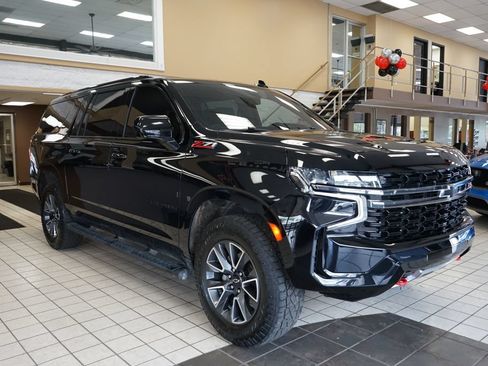 Used 2021 Chevrolet Suburban Z71 w/ Rear Media and Nav Package AWD/4WD image 22
