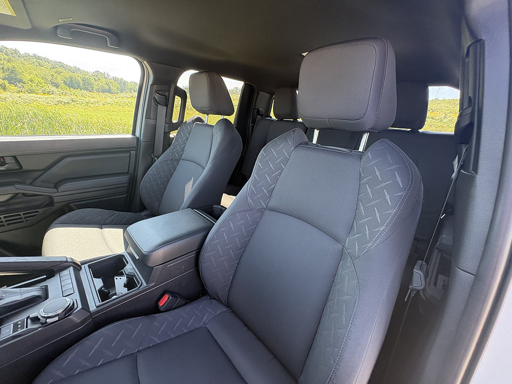 Used 2026 Toyota Tacoma SR AWD/4WD image 30