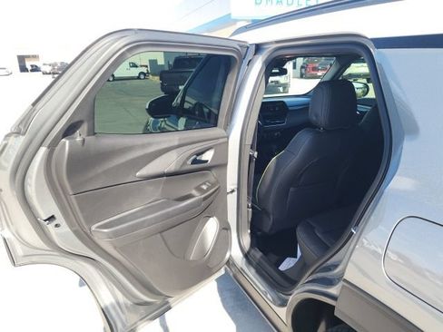 Certified 2025 Chevrolet TrailBlazer ACTIV w/ Driver Confidence Package FWD image 34