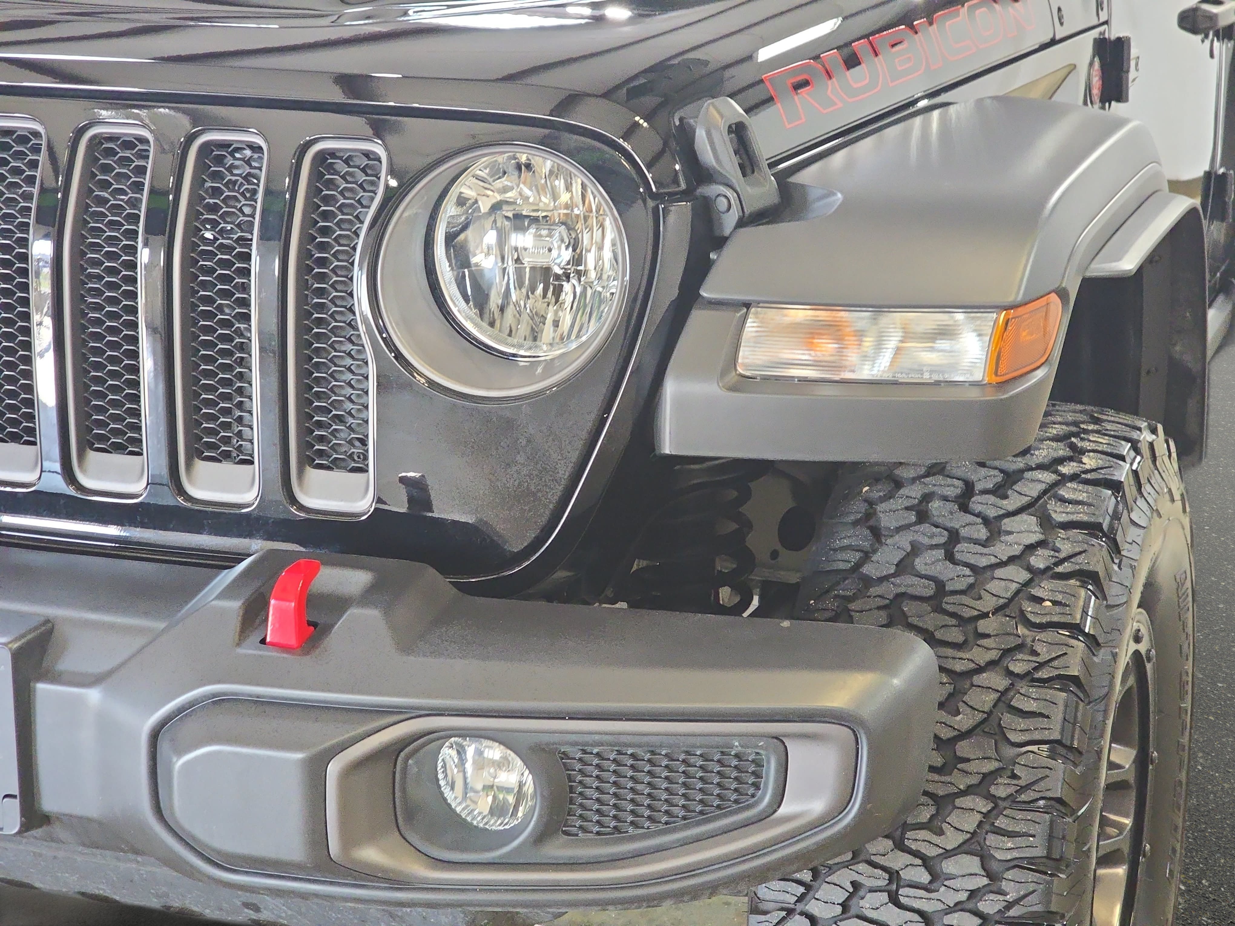 Used 2023 Jeep Wrangler Unlimited Rubicon w/ Xtreme 35 Tire Package AWD/4WD image 28