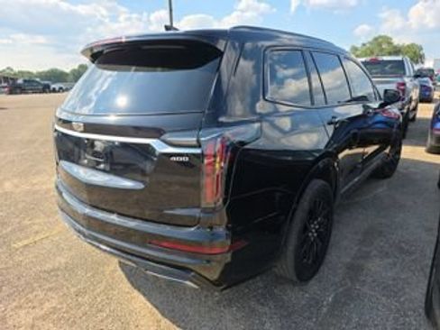 Used 2020 Cadillac XT6 Sport AWD/4WD image 2
