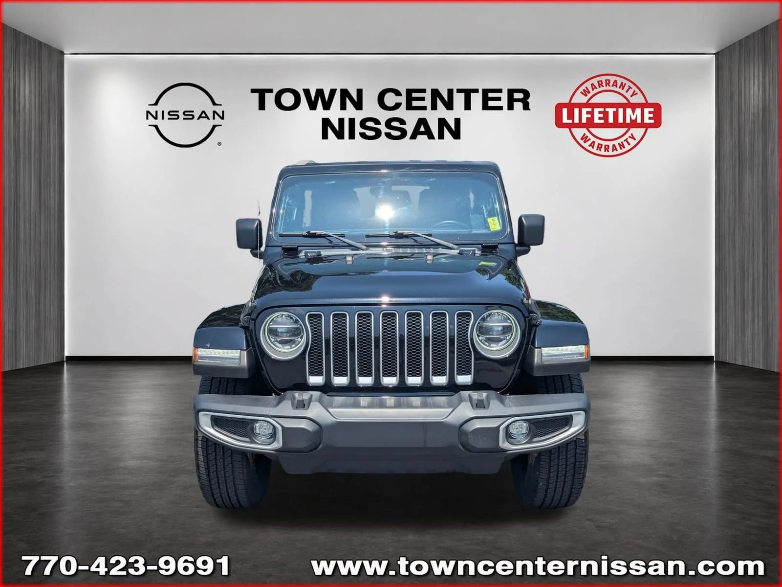 Used 2022 Jeep Wrangler Unlimited Sahara w/ LED Lighting Group AWD/4WD image 2