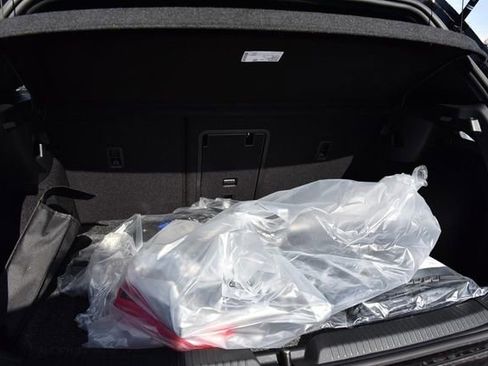 New 2026 Volkswagen Golf image 25