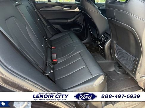 Used 2025 BMW X4 xDrive30i w/ Premium Package AWD/4WD image 12