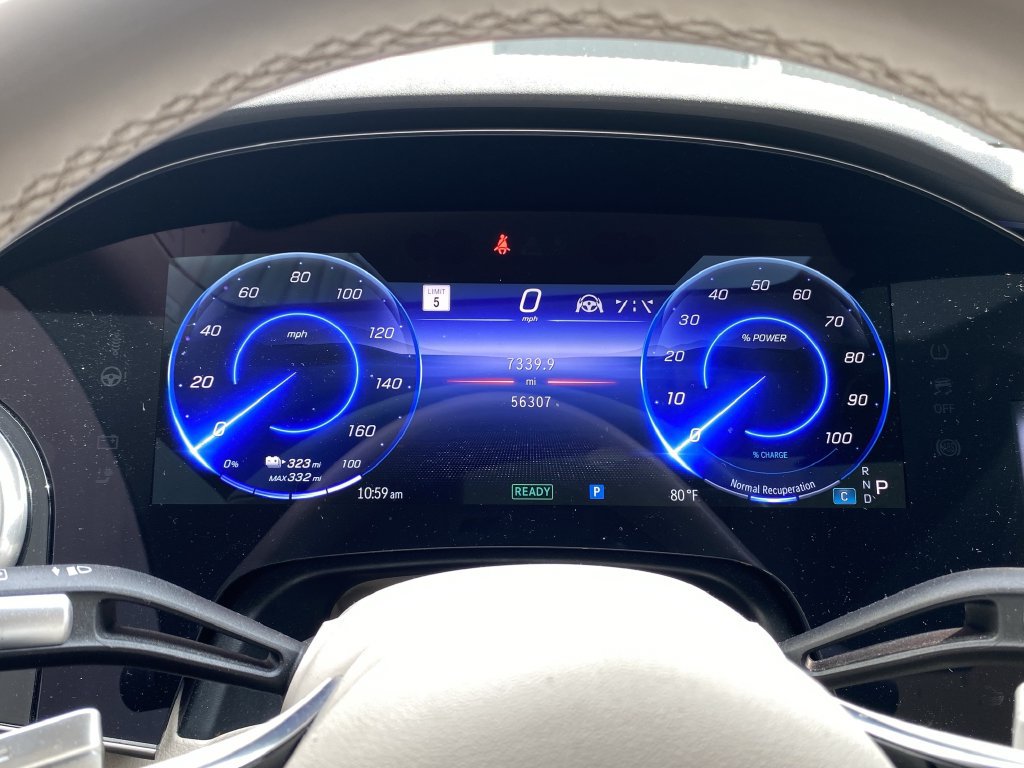 Certified 2022 Mercedes-Benz EQS 580 4MATIC Sedan image 13