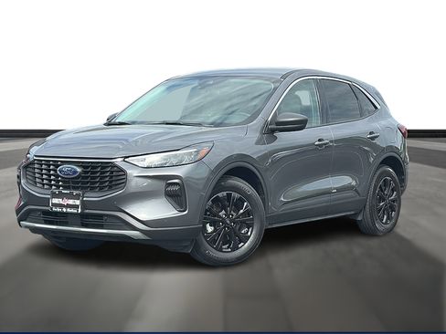 Used 2024 Ford Escape Active image 1