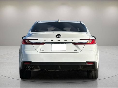 New 2026 Toyota Camry SE FWD image 4