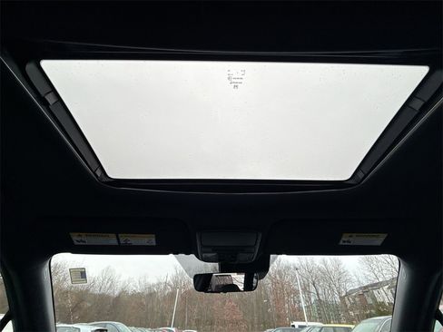 Used 2022 Honda Pilot TrailSport image 16