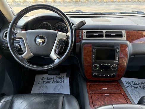 Used 2010 Chevrolet Suburban LTZ AWD/4WD image 16