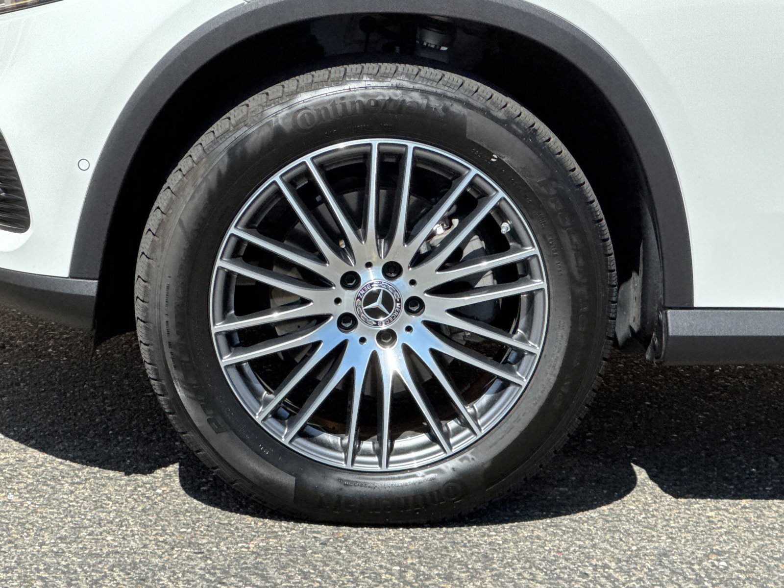 Certified 2026 Mercedes-Benz GLC 300 image 24
