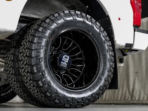 Used 2019 Ford F350 Platinum w/ Platinum Ultimate Package AWD/4WD image 59