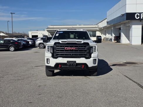 Used 2022 GMC Sierra 2500 AT4 w/ AT4 Preferred Package image 2