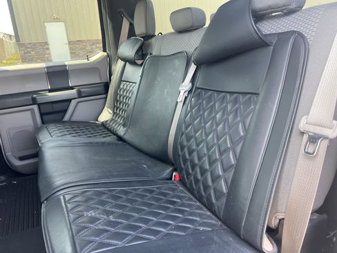Used 2016 Ford F150 XLT AWD/4WD image 14