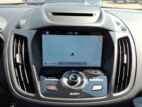 Used 2018 Ford Escape Titanium AWD/4WD image 17