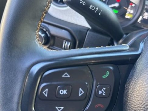 Used 2024 Jeep Wrangler Unlimited w/ Convenience Group AWD/4WD image 27
