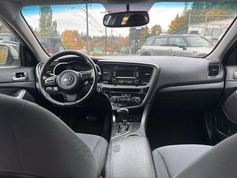 Used 2015 Kia Optima LX image 17