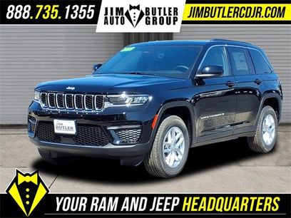 New 2025 Jeep Grand Cherokee Laredo X w/ Trailer Tow Package