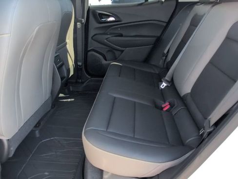 New 2026 Chevrolet Trax ACTIV w/ Driver Confidence Package FWD image 6