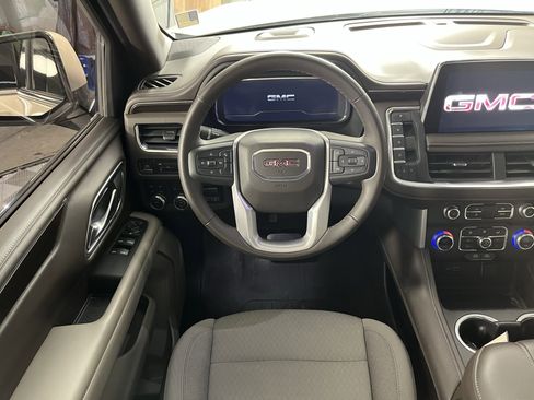 Used 2022 GMC Yukon XL SLE w/ Max Trailering Package image 13