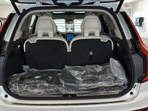 New 2026 Volvo XC90 T8 Ultra w/ Lounge Package AWD/4WD image 31