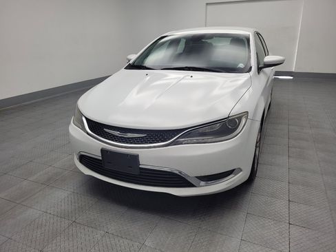 Used 2015 Chrysler 200 Limited w/ Convenience Group FWD image 15