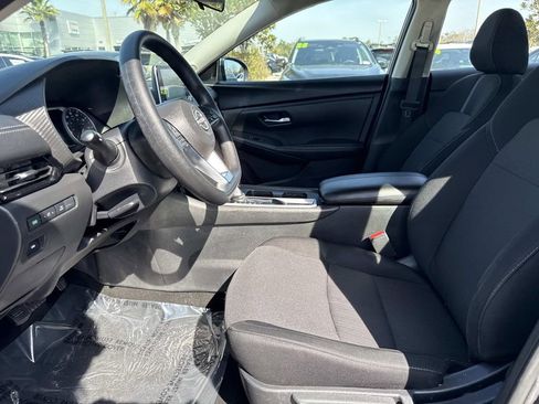 Certified 2024 Nissan Sentra SV image 19