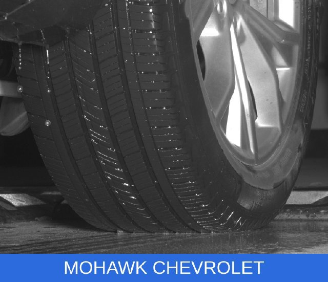 Used 2021 Ford Explorer XLT w/ Equipment Group 202A AWD/4WD image 29