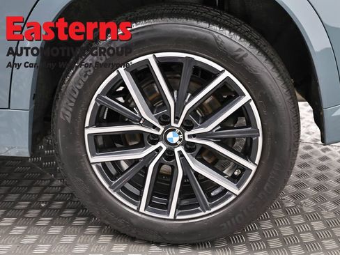Used 2024 BMW X1 xDrive28i w/ M Sport Package AWD/4WD image 32