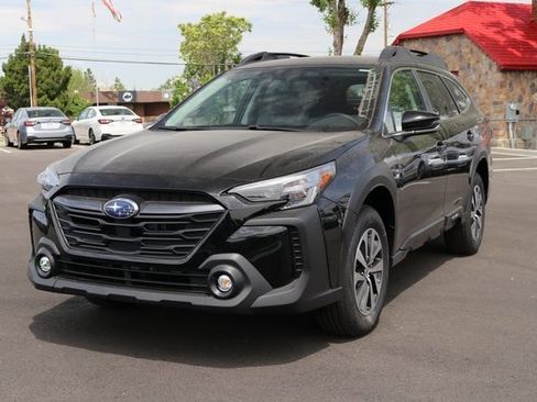 Certified 2025 Subaru Outback Premium w/ Popular Package #1A image 7