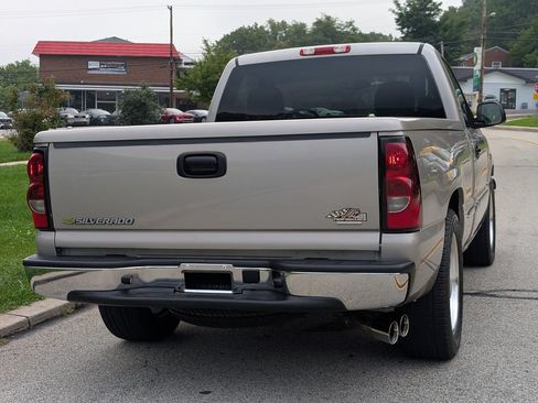 Used 2005 Chevrolet Silverado 1500 LS w/ Light Duty Power Package RWD image 7