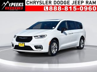 New 2026 Chrysler Pacifica Limited video 1