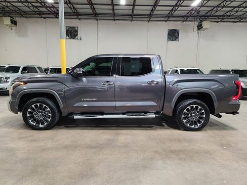 Used 2023 Toyota Tundra Limited w/ Power Package image 7