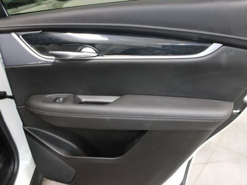 Used 2024 Cadillac XT5 Premium Luxury FWD image 27