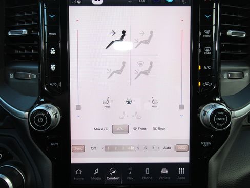 Certified 2025 RAM 1500 Big Horn image 32