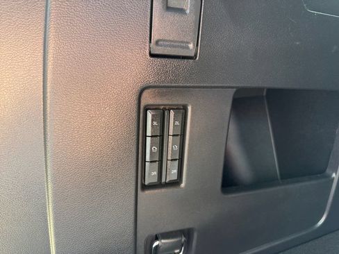 Used 2024 Ford Expedition Limited AWD/4WD image 48