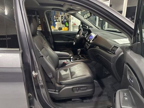 Used 2019 Honda Ridgeline RTL-E image 38