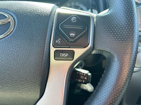 Used 2019 Toyota 4Runner SR5 AWD/4WD image 18