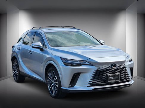 Used 2025 Lexus RX 350 Premium Plus w/ Convenience Package AWD/4WD image 4