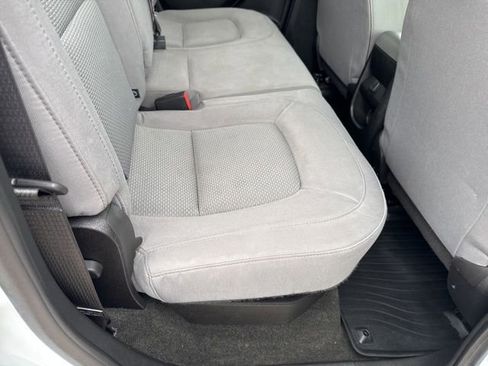 Used 2018 Chevrolet Colorado W/T w/ WT Convenience Package image 17