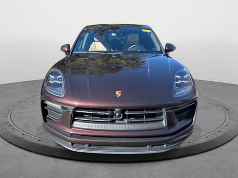 Used 2022 Porsche Macan image 2