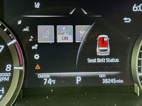 Used 2021 Toyota Highlander XSE image 18