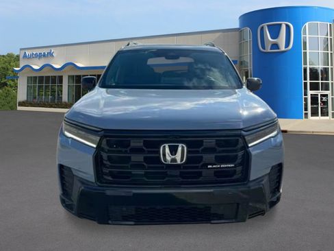 New 2026 Honda Pilot Black Edition image 8