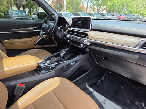 Used 2020 Kia Telluride SX FWD image 14