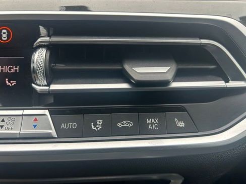 Used 2020 BMW X7 xDrive40i w/ Cold Weather Package AWD/4WD image 48