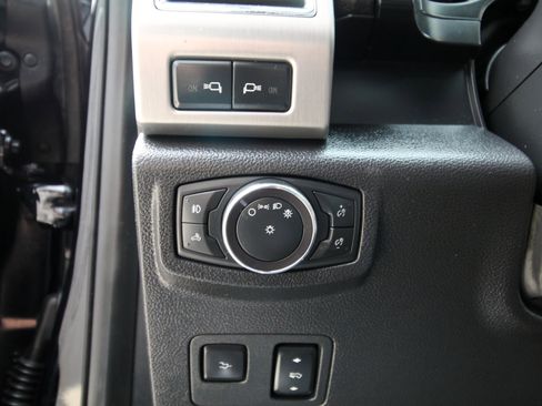 Used 2017 Ford F250 Platinum w/ Platinum Ultimate Package image 27