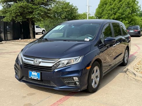 Used 2018 Honda Odyssey EX image 1